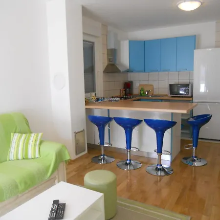 1 Bedroom Apt - North Coast Croatia Crikvenica Exterior photo